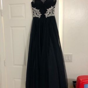 Dark blue prom dress